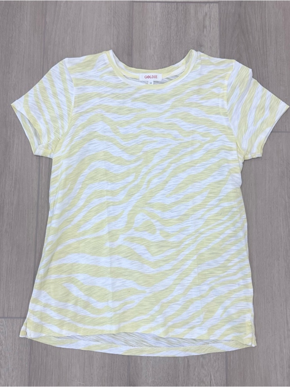 Goldie crewneck zebra print short sleeve T shirt white yellow XS